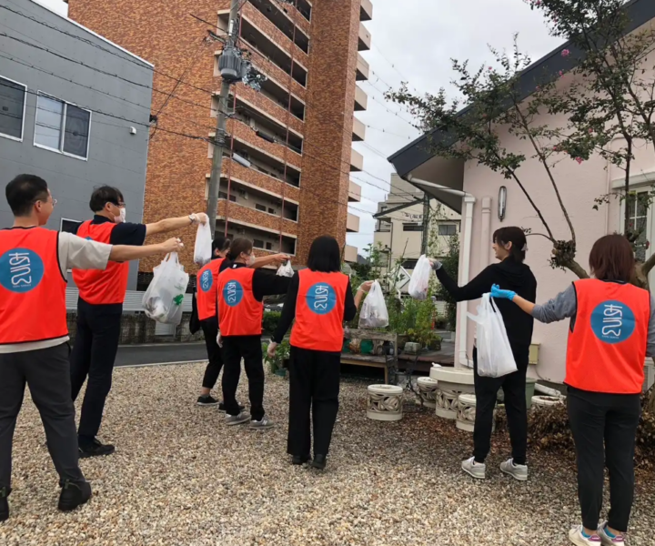 地域清掃活動を行いました