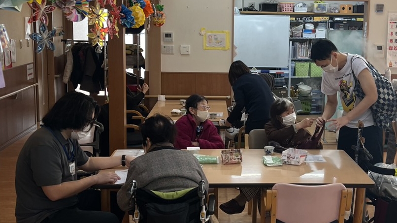 あうんデイサービス栗東、見学・体験が大賑わいでした。