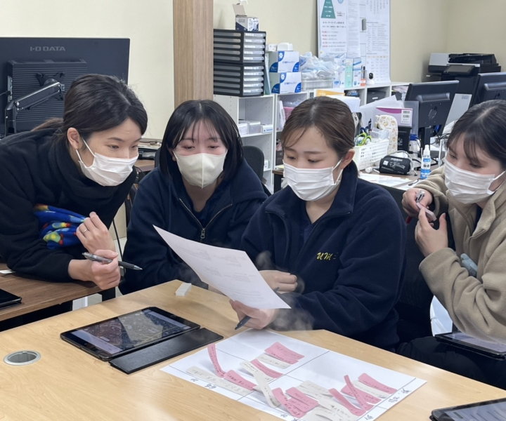 自社の強み・弱みを考える勉強会です。